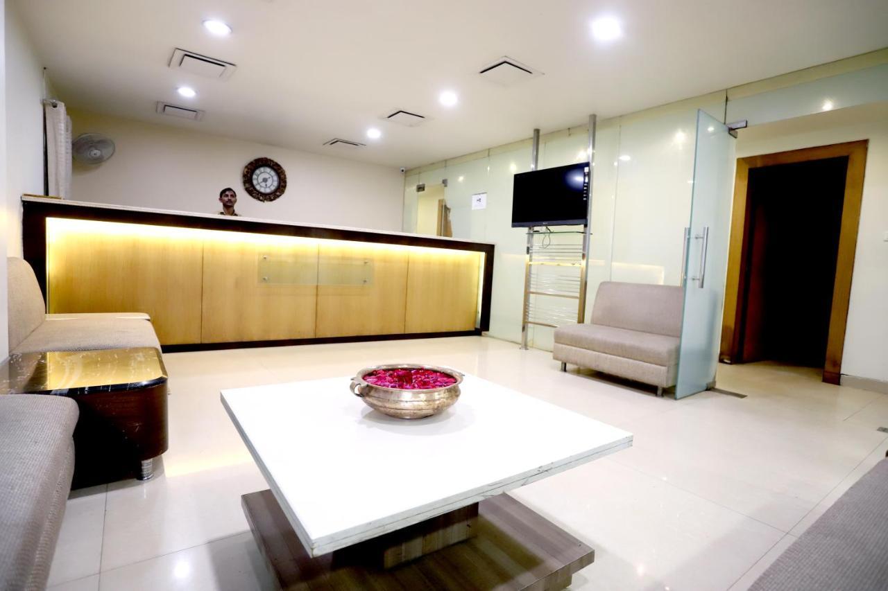 Hotel Blue Pearl Bhopal Buitenkant foto